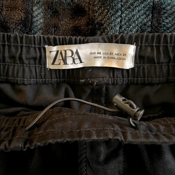 Zara Men’s Cargo Joggers Black Size 31 - Picture 3 of 3